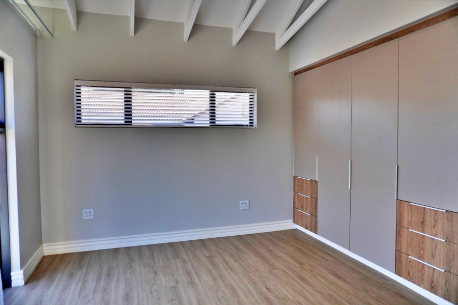 4 Bedroom Property for Sale in Grimbeeck Park North West